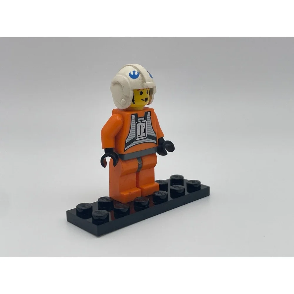 LEGO Star Wars Luke Skywalker X-Wing Pilot Minifigure Orange Flight Suit sw0090